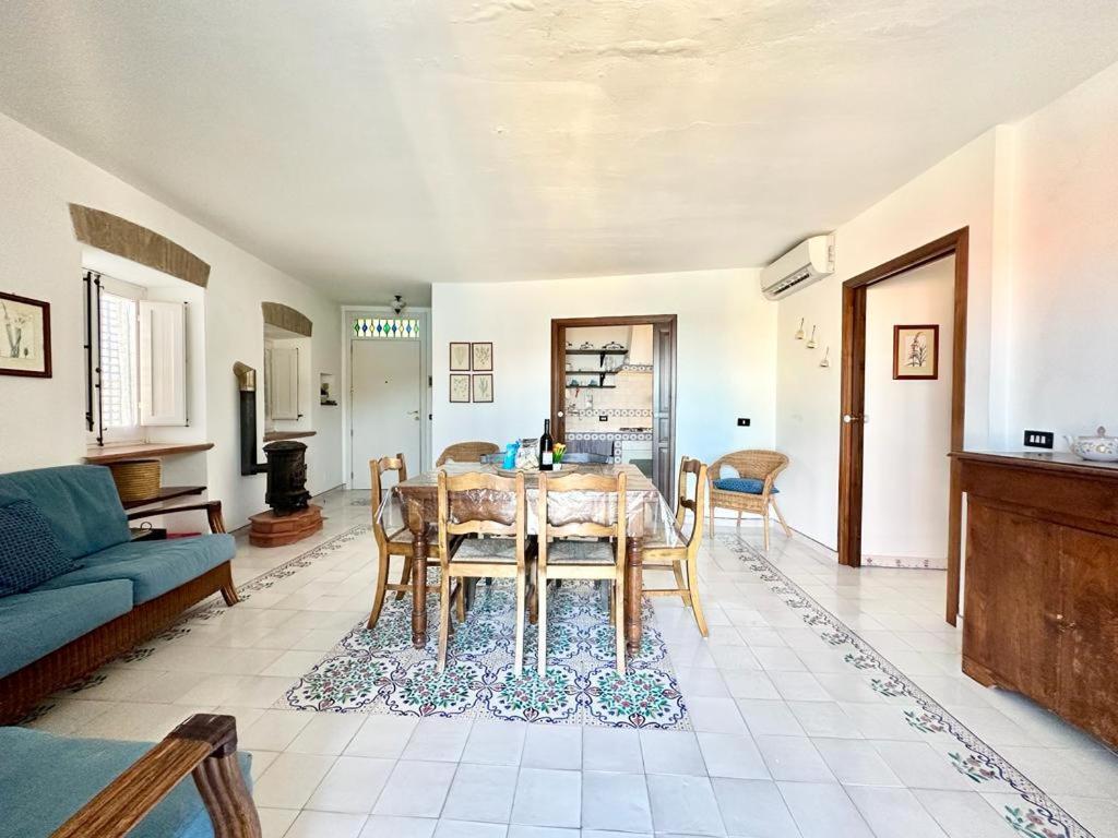 Molo Sea View Apartment 체팔루 외부 사진