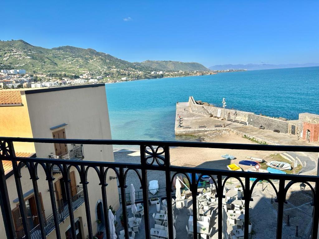 Molo Sea View Apartment 체팔루 외부 사진