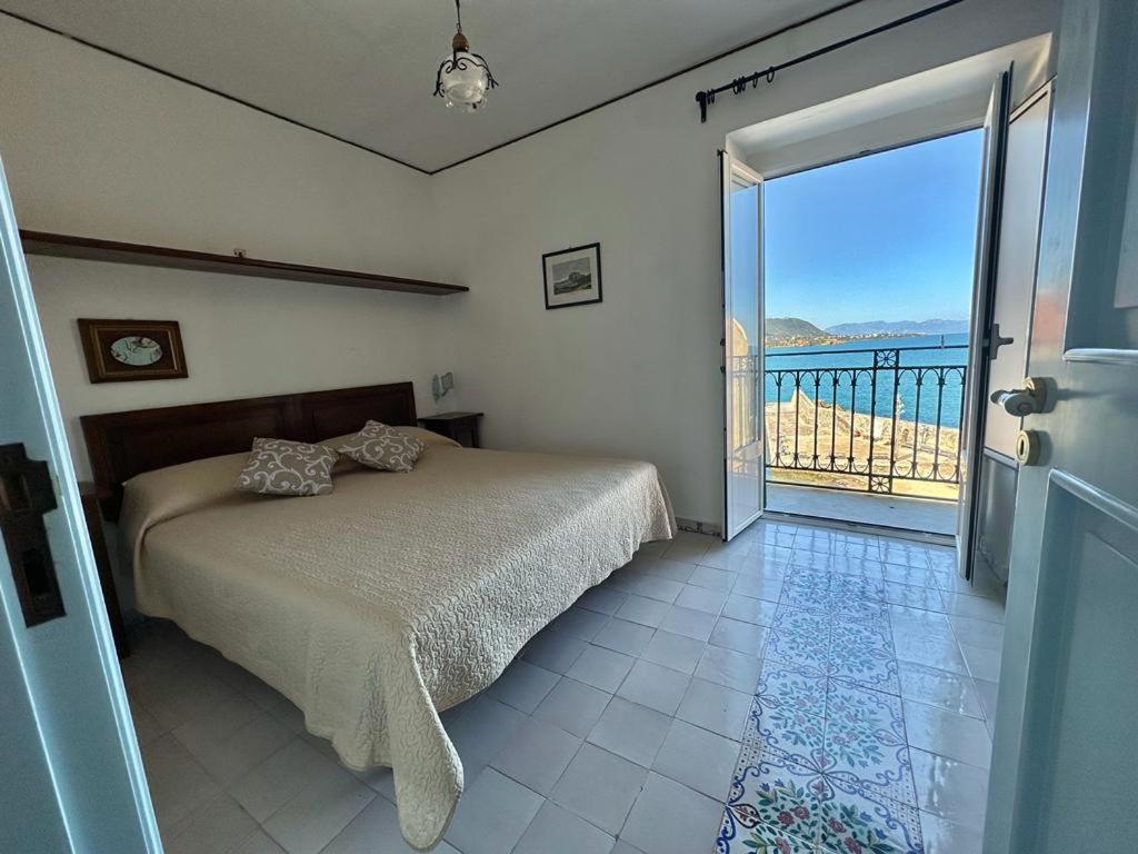 Molo Sea View Apartment 체팔루 외부 사진