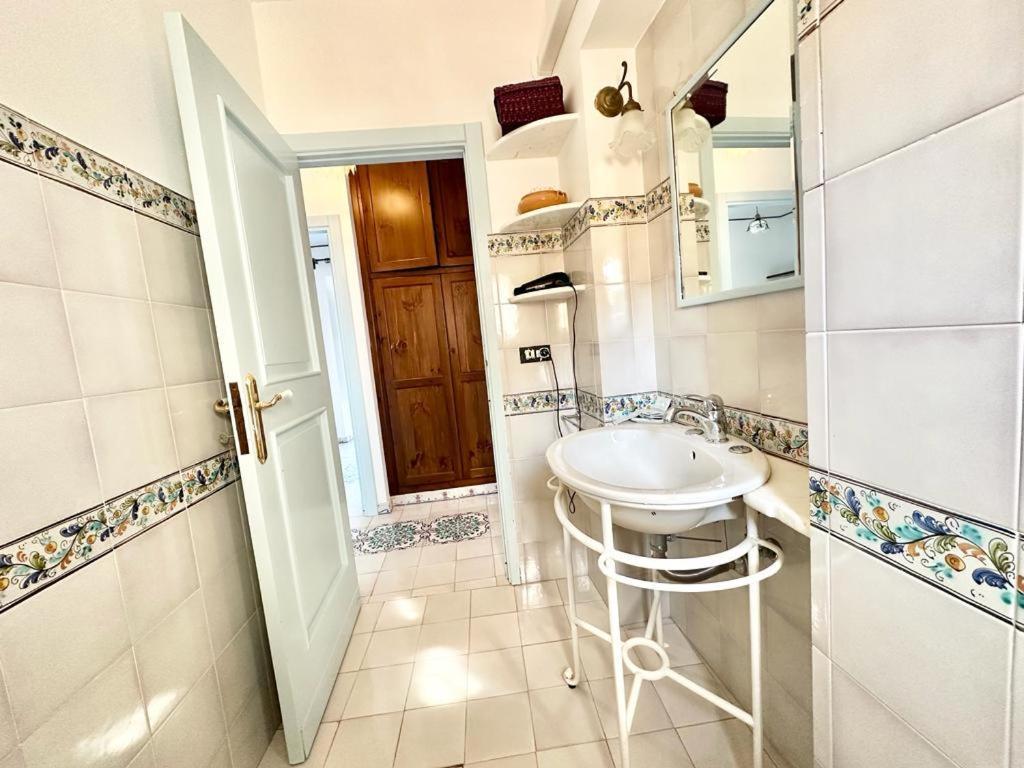Molo Sea View Apartment 체팔루 외부 사진